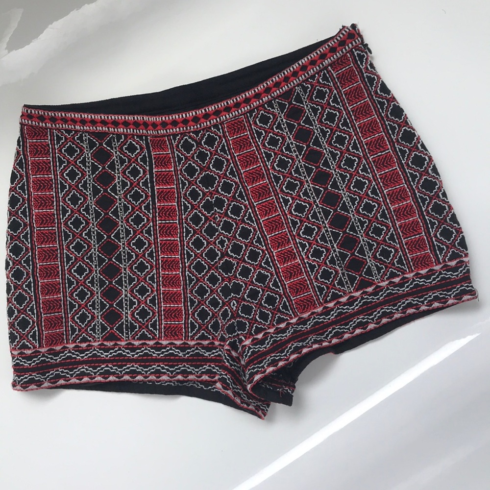 Forever 21 Red &Black Embroidered Boho Short Small